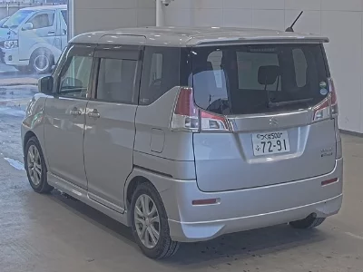 Suzuki Solio