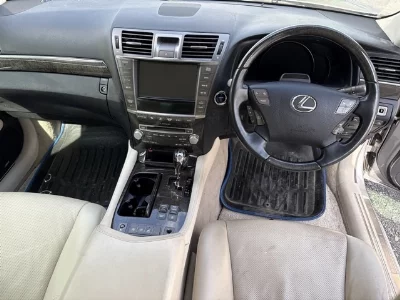 Lexus LS600h