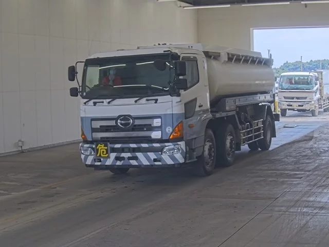Hino Profia  с аукциона в Японии