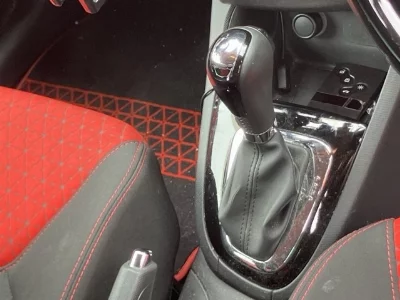 Renault Lutecia