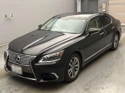 Lexus LS600h