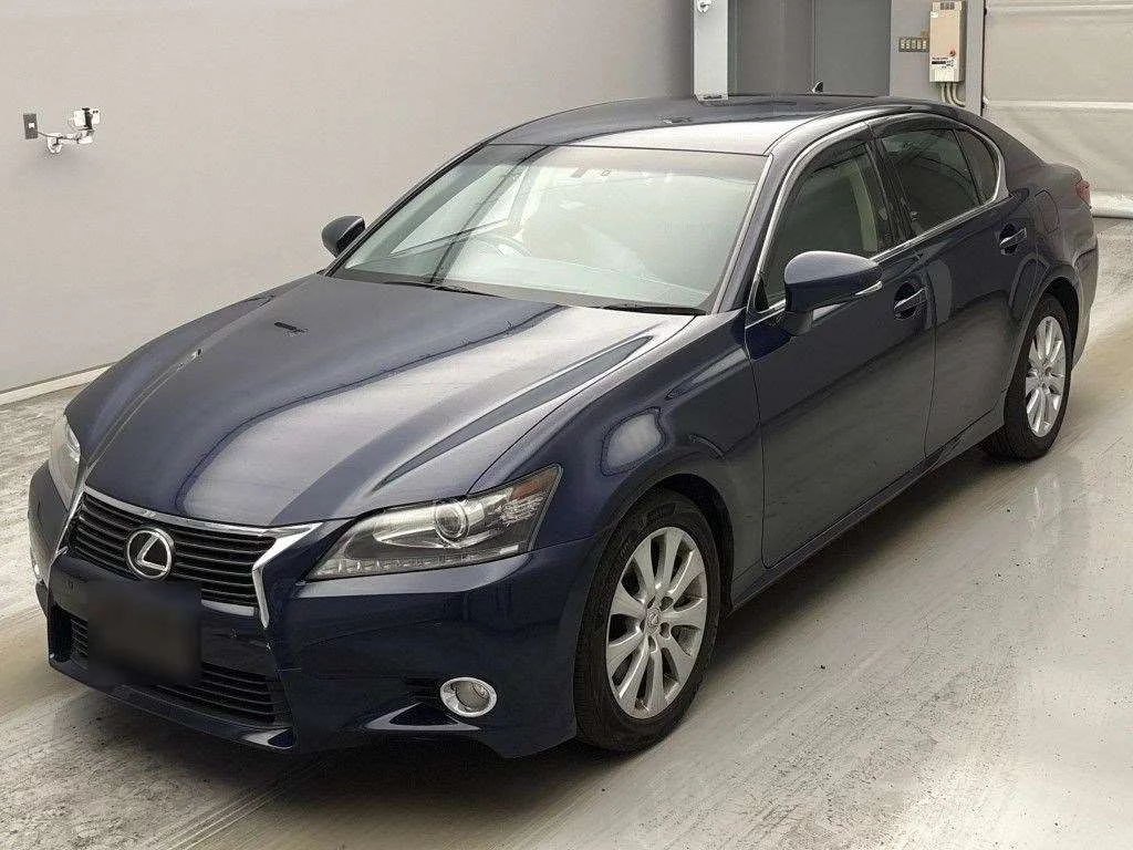 Lexus GS  с аукциона в Японии