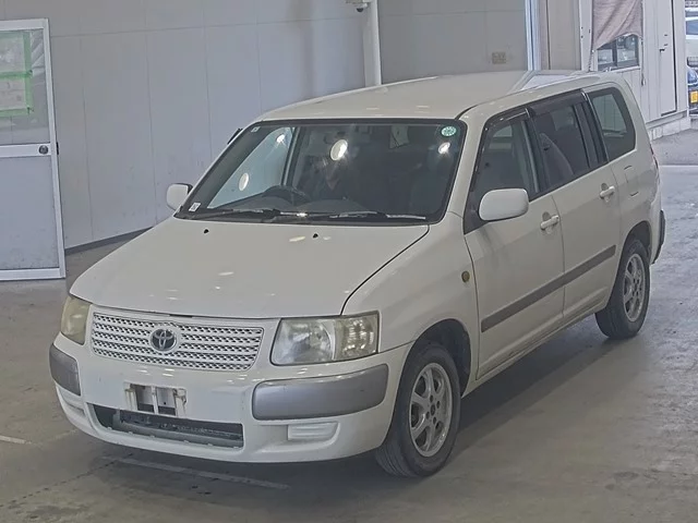 Toyota Succeed  с аукциона в Японии