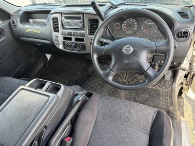 NISSAN CARAVAN