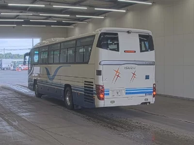 Isuzu GALA