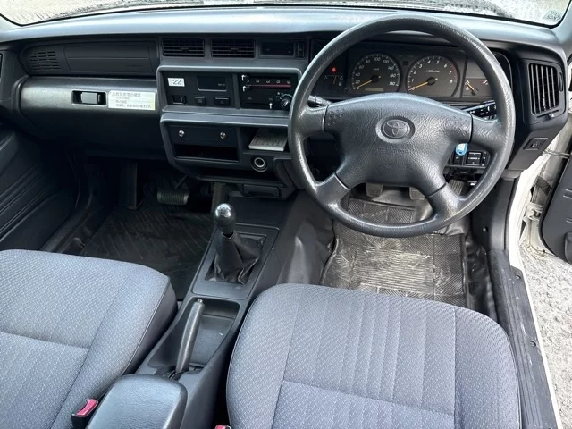 Toyota Comfort  с аукциона в Японии