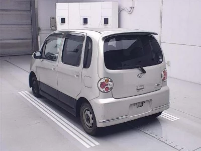 Daihatsu Move Latte