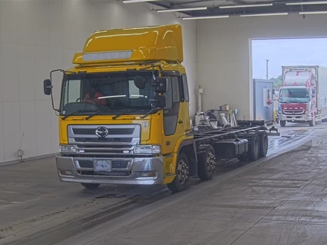 Hino Profia  с аукциона в Японии