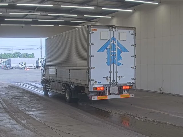 Mitsubishi Fuso Fighter  с аукциона в Японии
