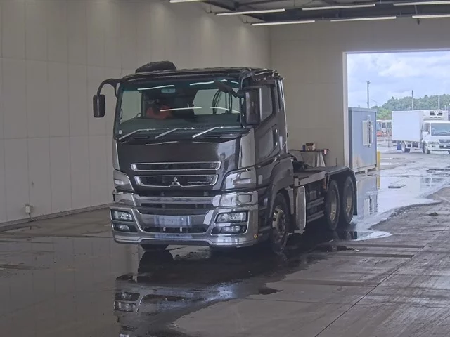 Mitsubishi Fuso Super Great  с аукциона в Японии