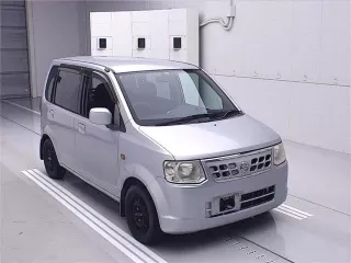 Nissan Otti