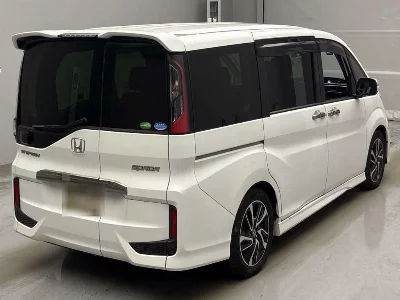Honda STEPWGN SPADA