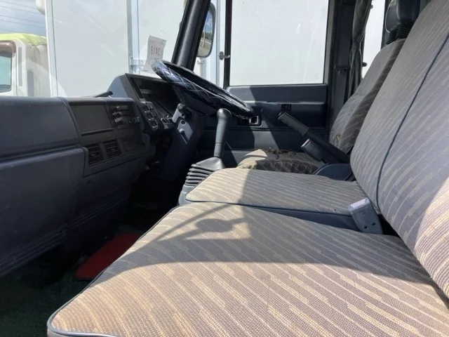Isuzu Forward  с аукциона в Японии