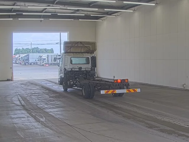 Nissan UD  с аукциона в Японии