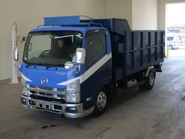 Mazda Titan  с аукциона в Японии