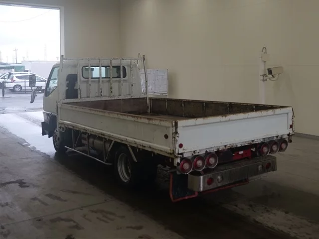 Mitsubishi Fuso Canter  с аукциона в Японии