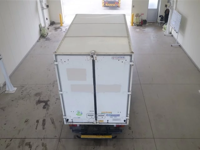 Toyota Dyna  с аукциона в Японии