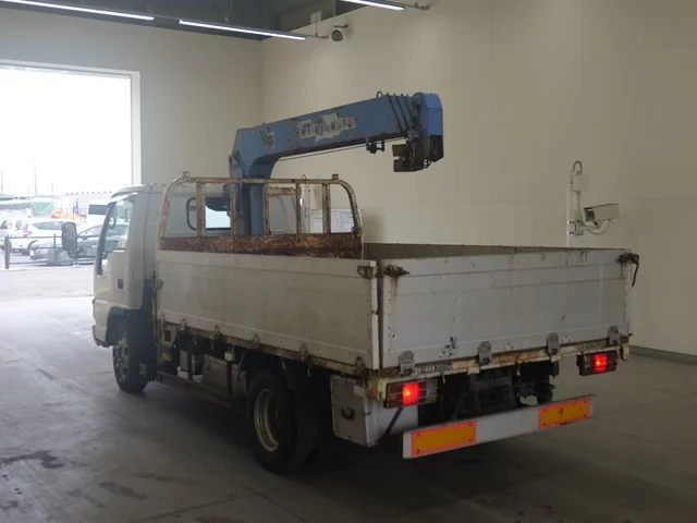 Isuzu Elf  с аукциона в Японии
