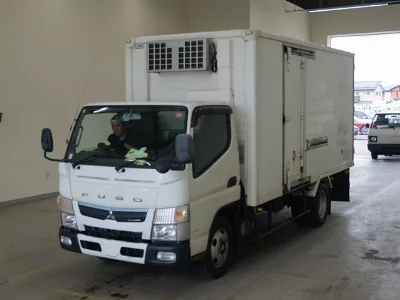 Mitsubishi Fuso Canter