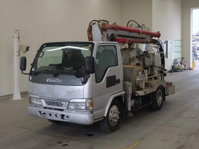 Isuzu Elf  с аукциона в Японии