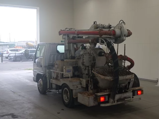 Isuzu Elf  с аукциона в Японии