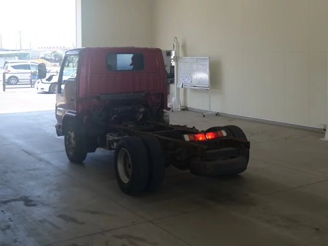 Isuzu Elf  с аукциона в Японии