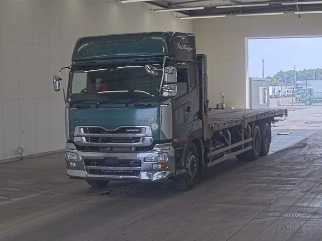 Nissan UD  с аукциона в Японии