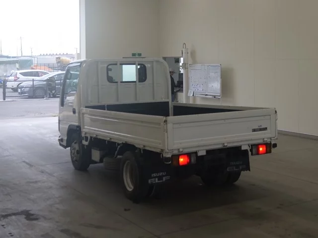 Isuzu Elf  с аукциона в Японии