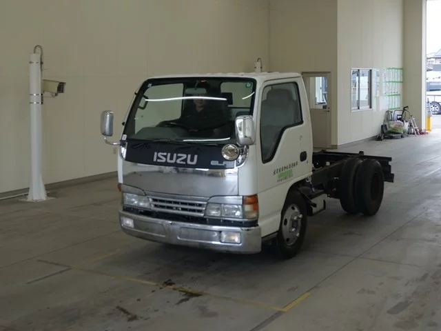 Isuzu Elf  с аукциона в Японии