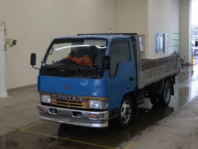Mitsubishi Fuso Canter