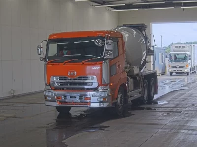 NISSAN DIESEL (UD) QUON