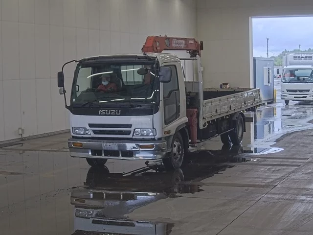 Isuzu Forward  с аукциона в Японии