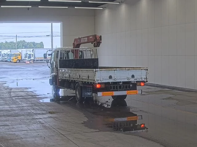 Isuzu Forward  с аукциона в Японии