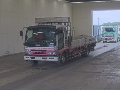 Isuzu Forward