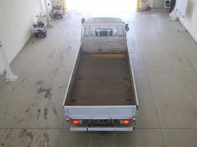 Hino Dutro  с аукциона в Японии