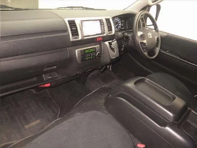 TOYOTA HIACE