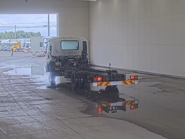 Isuzu Forward  с аукциона в Японии