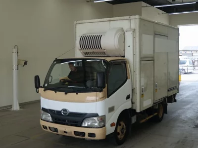Hino DUTRO