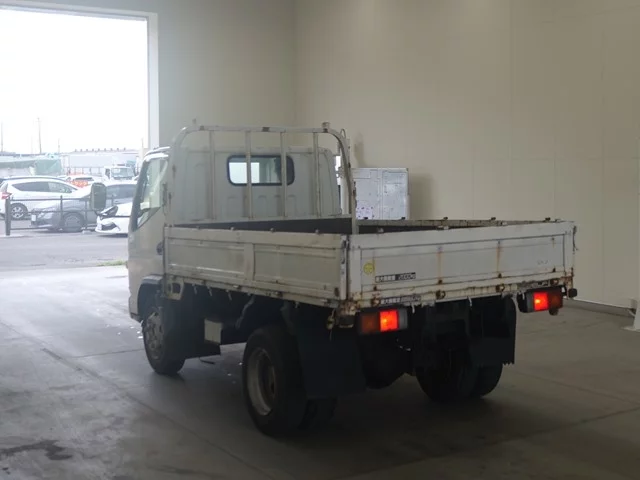 Mitsubishi Fuso Canter  с аукциона в Японии