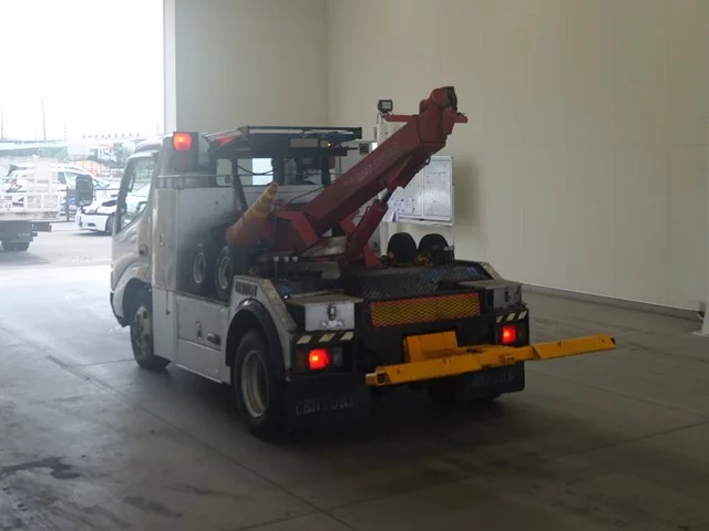 Toyota Dyna  с аукциона в Японии