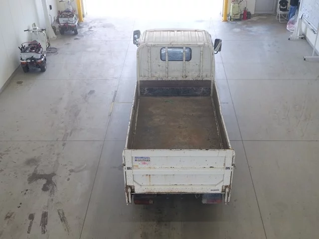 Toyota Dyna  с аукциона в Японии