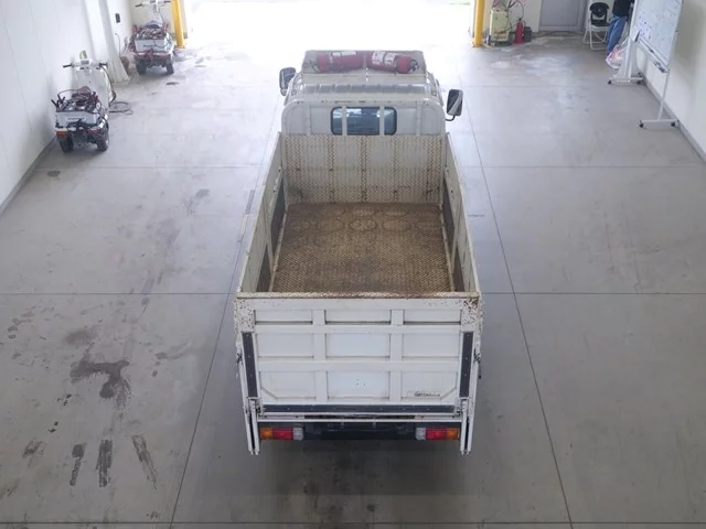 Hino Dutro  с аукциона в Японии