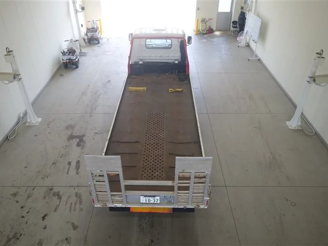 Isuzu Elf  с аукциона в Японии