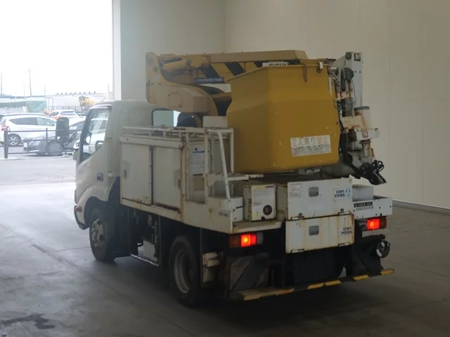 Toyota ToyoAce  с аукциона в Японии