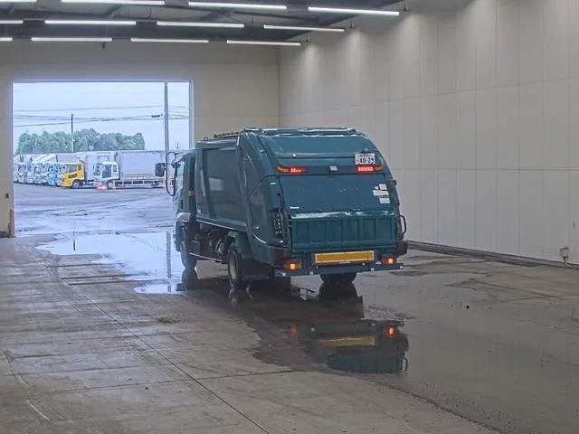 Isuzu Forward  с аукциона в Японии