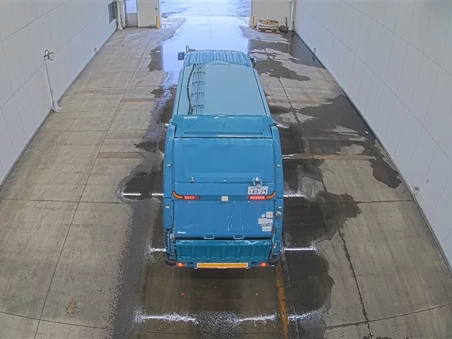 Isuzu Forward  с аукциона в Японии