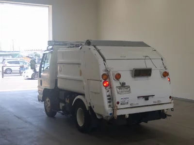 Nissan ATLAS