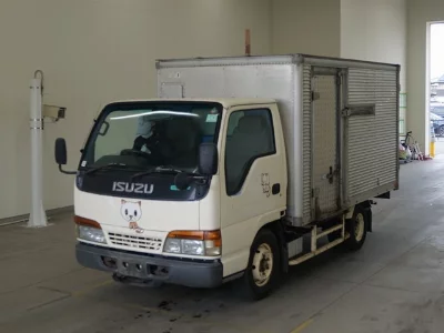 Isuzu ELF