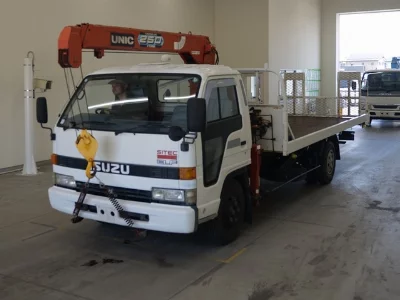 Isuzu ELF