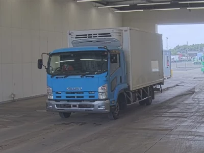 Isuzu Forward